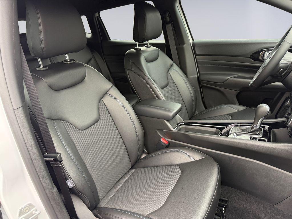 new 2026 Jeep Compass car, priced at $31,374