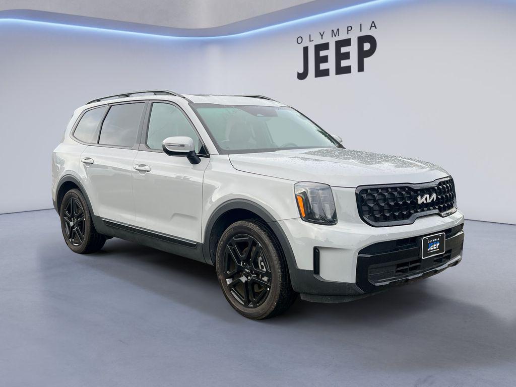 used 2024 Kia Telluride car, priced at $40,998
