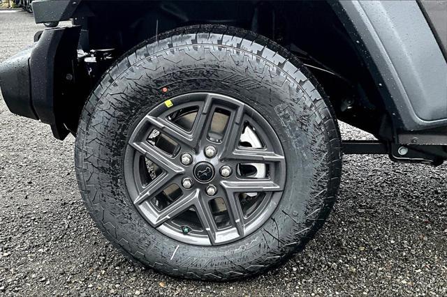 new 2025 Jeep Wrangler car, priced at $47,006