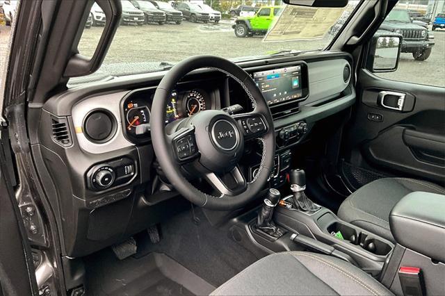 new 2025 Jeep Wrangler car, priced at $47,006