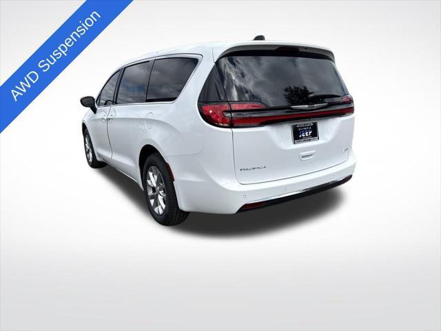 new 2025 Chrysler Pacifica car, priced at $41,439