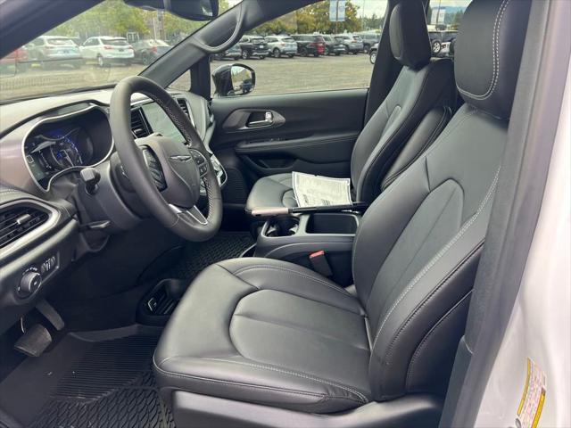 new 2025 Chrysler Pacifica car, priced at $41,439