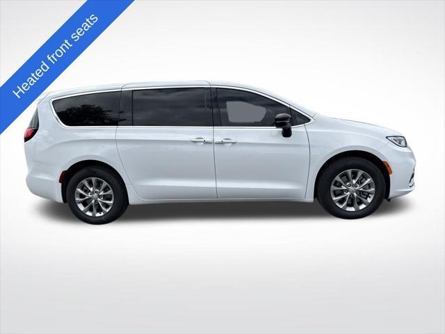 new 2025 Chrysler Pacifica car, priced at $41,439