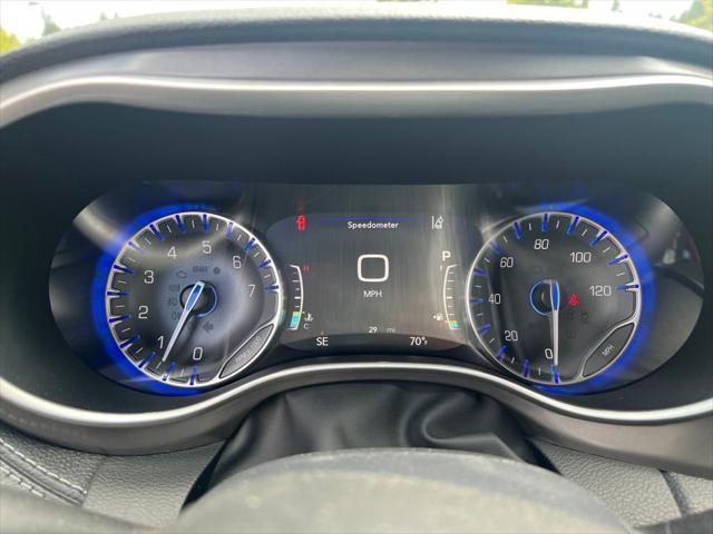 new 2025 Chrysler Pacifica car, priced at $41,439