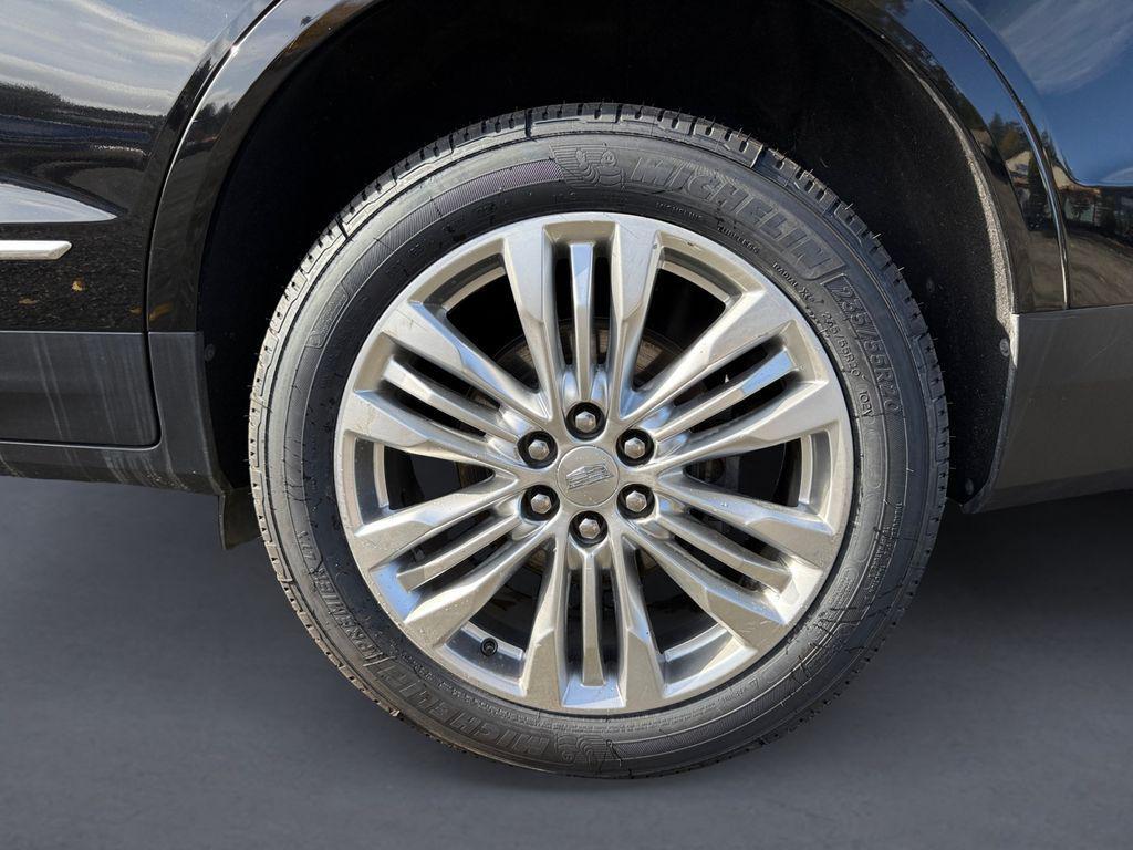 used 2018 Cadillac XT5 car, priced at $20,488