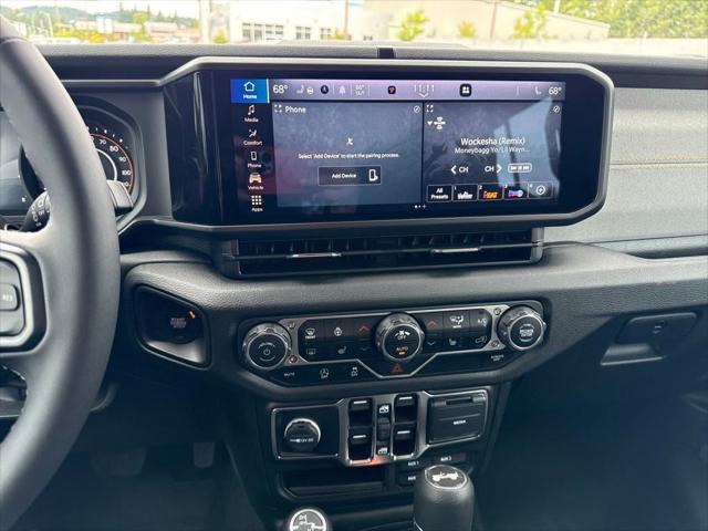 new 2025 Jeep Wrangler car, priced at $46,081