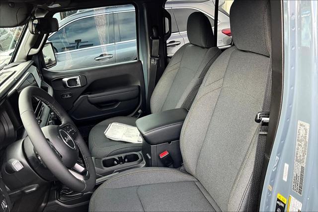 new 2025 Jeep Wrangler car, priced at $49,081