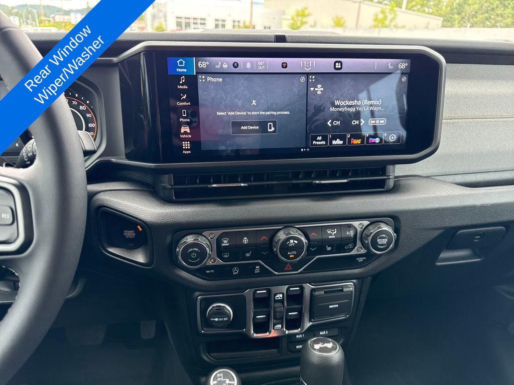 new 2025 Jeep Wrangler car, priced at $54,380
