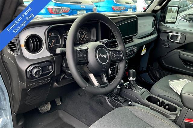 new 2025 Jeep Wrangler car, priced at $48,081