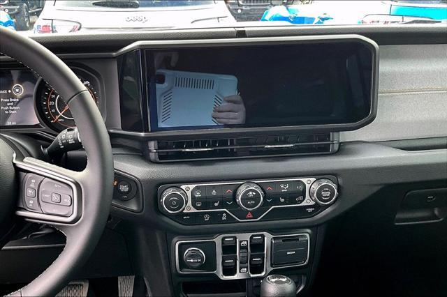 new 2025 Jeep Wrangler car, priced at $49,081