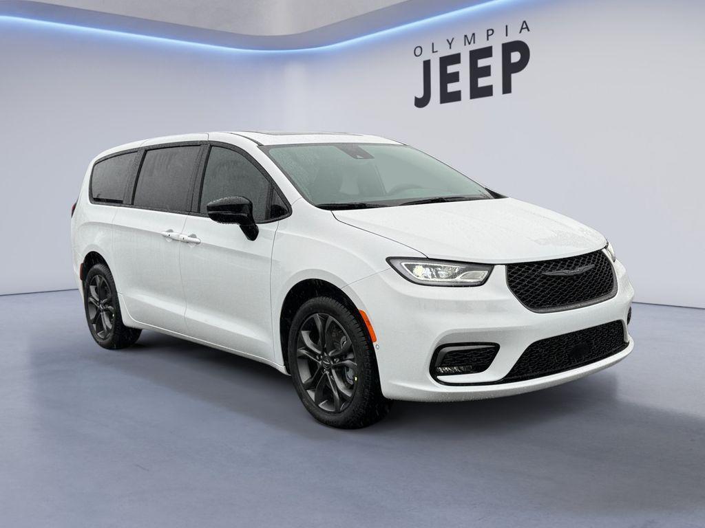 new 2026 Chrysler Pacifica car, priced at $52,455