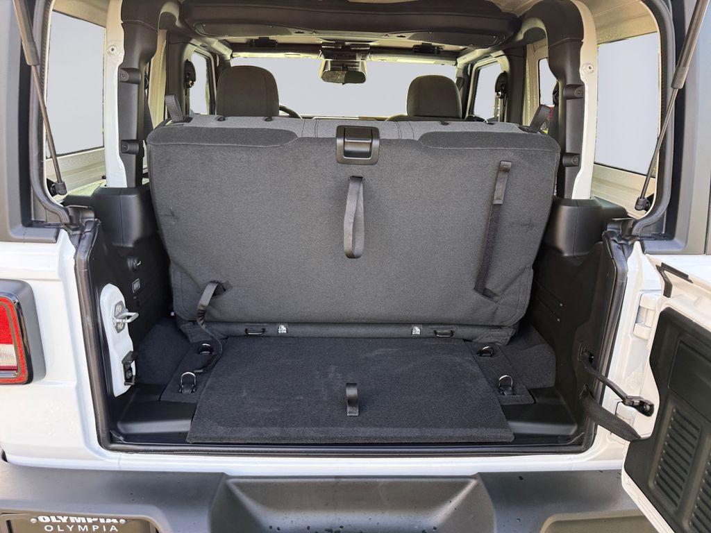 new 2026 Jeep Wrangler car, priced at $47,500