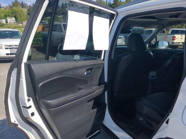 used 2022 Honda Pilot car, priced at $34,498
