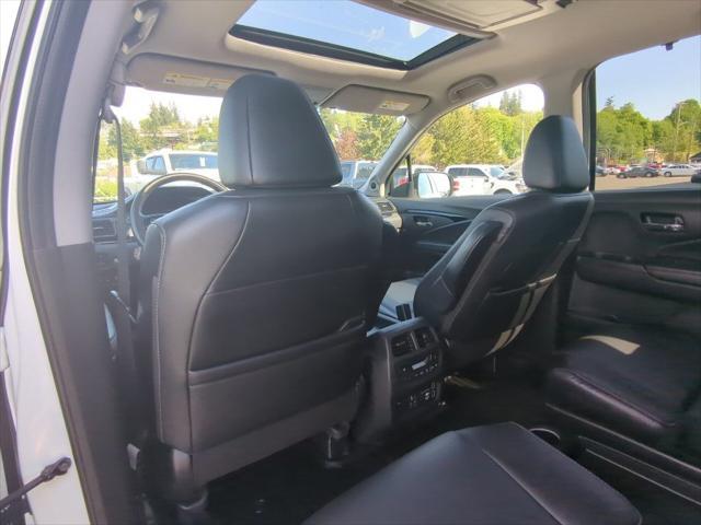 used 2022 Honda Pilot car, priced at $34,498