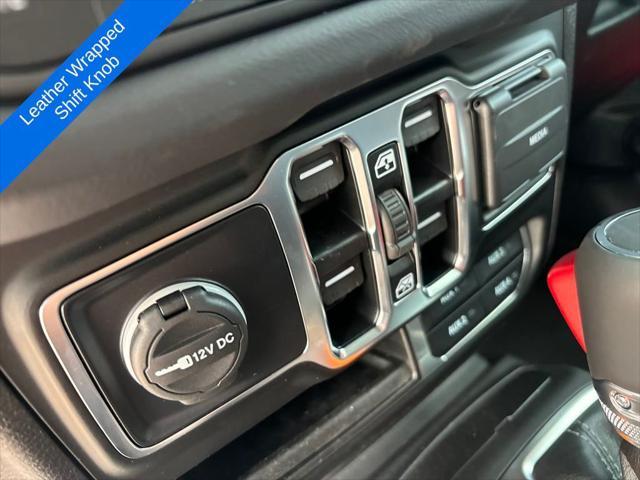 new 2025 Jeep Wrangler car, priced at $53,567