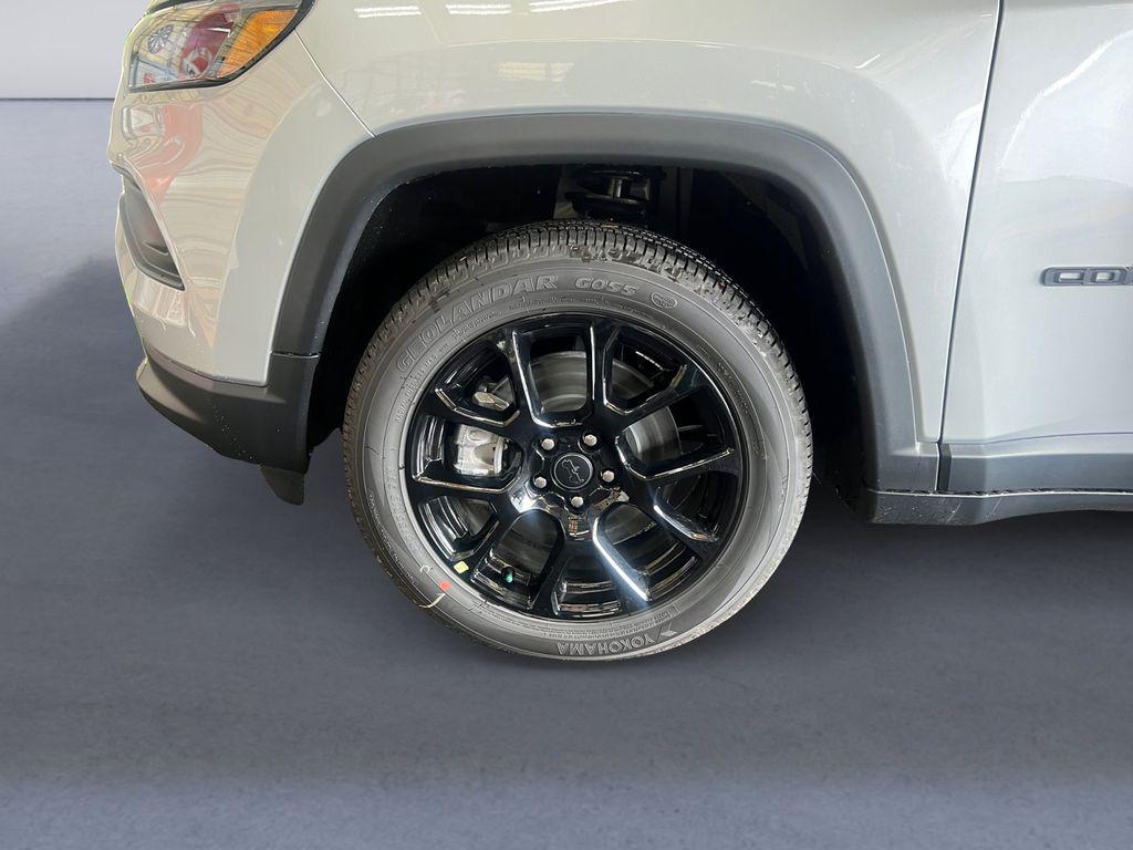 new 2026 Jeep Compass car, priced at $33,185