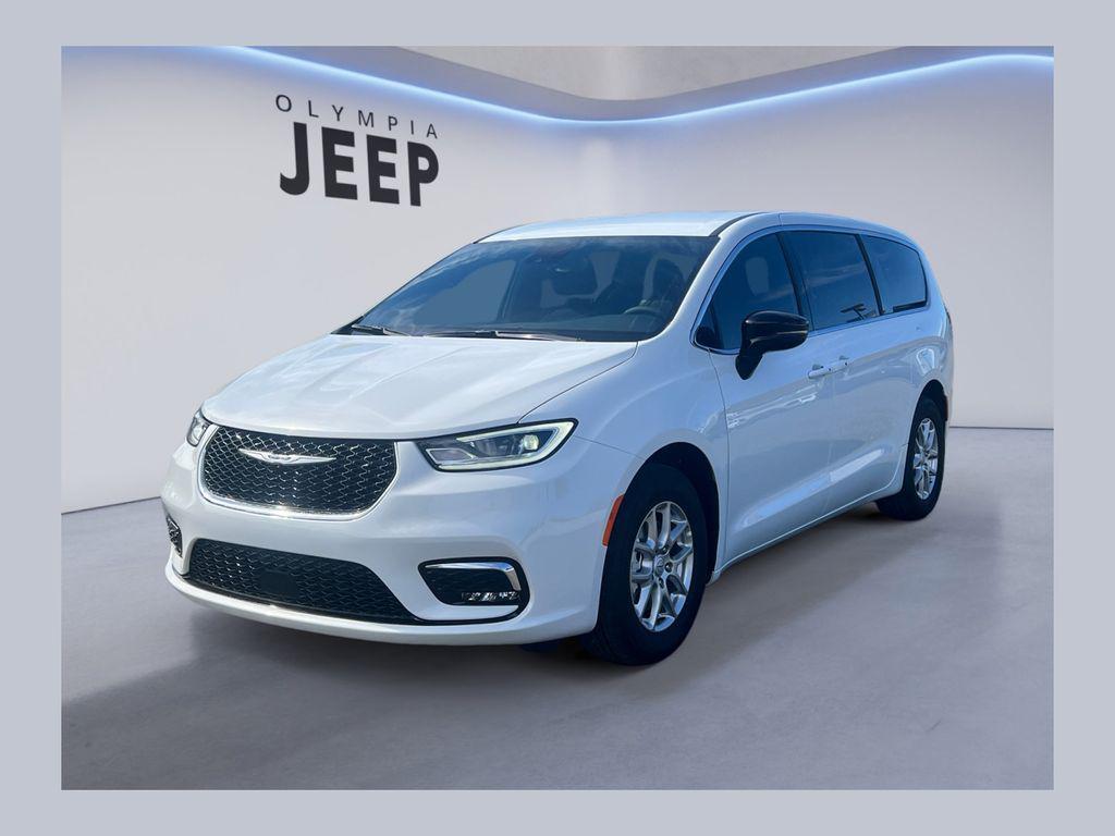 new 2026 Chrysler Pacifica car, priced at $36,663