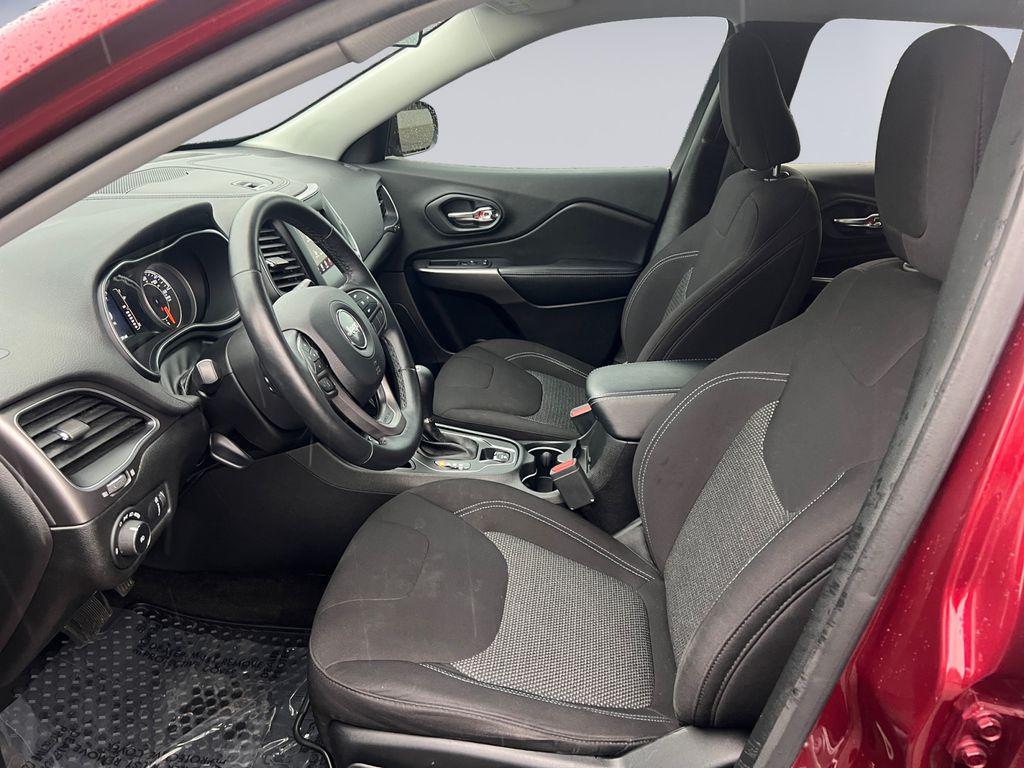 used 2019 Jeep Cherokee car, priced at $13,488