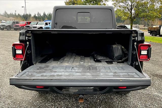 used 2020 Jeep Gladiator car, priced at $33,477