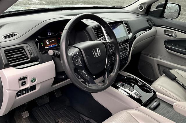 used 2017 Honda Pilot car, priced at $25,998