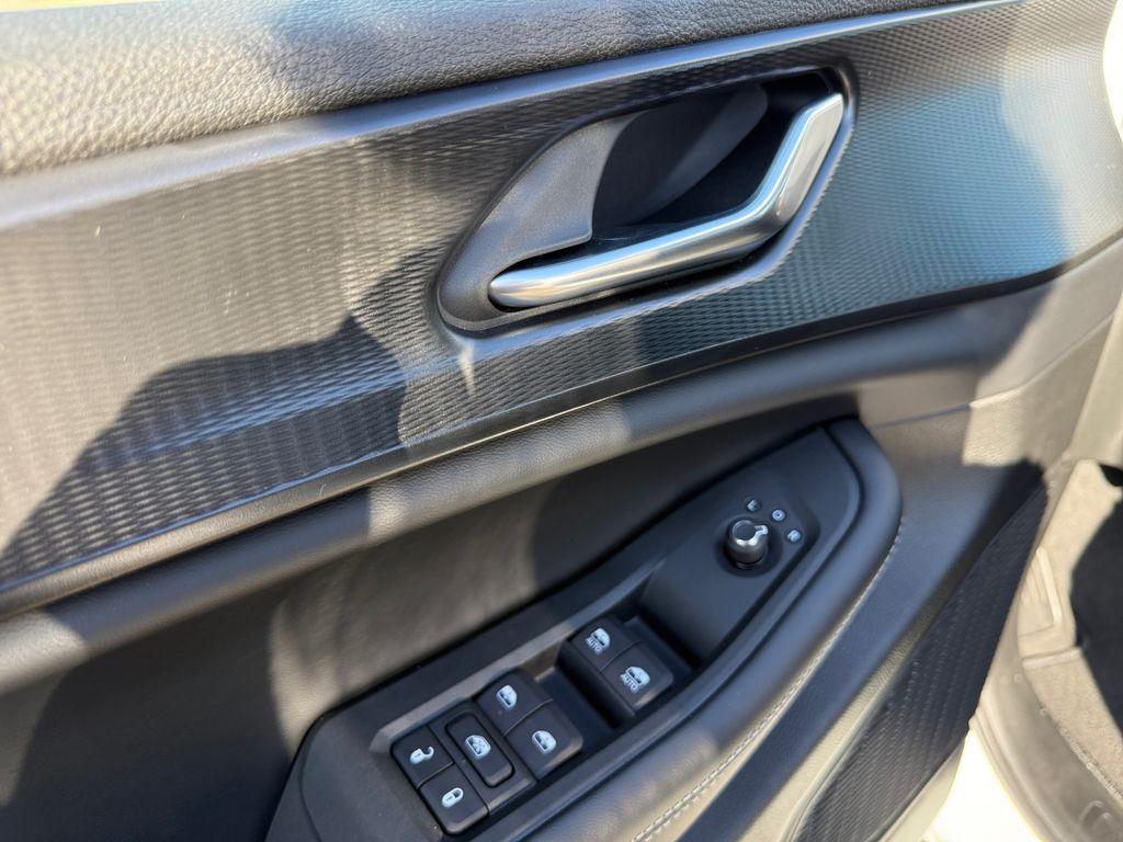 new 2025 Jeep Grand Cherokee L car, priced at $42,463
