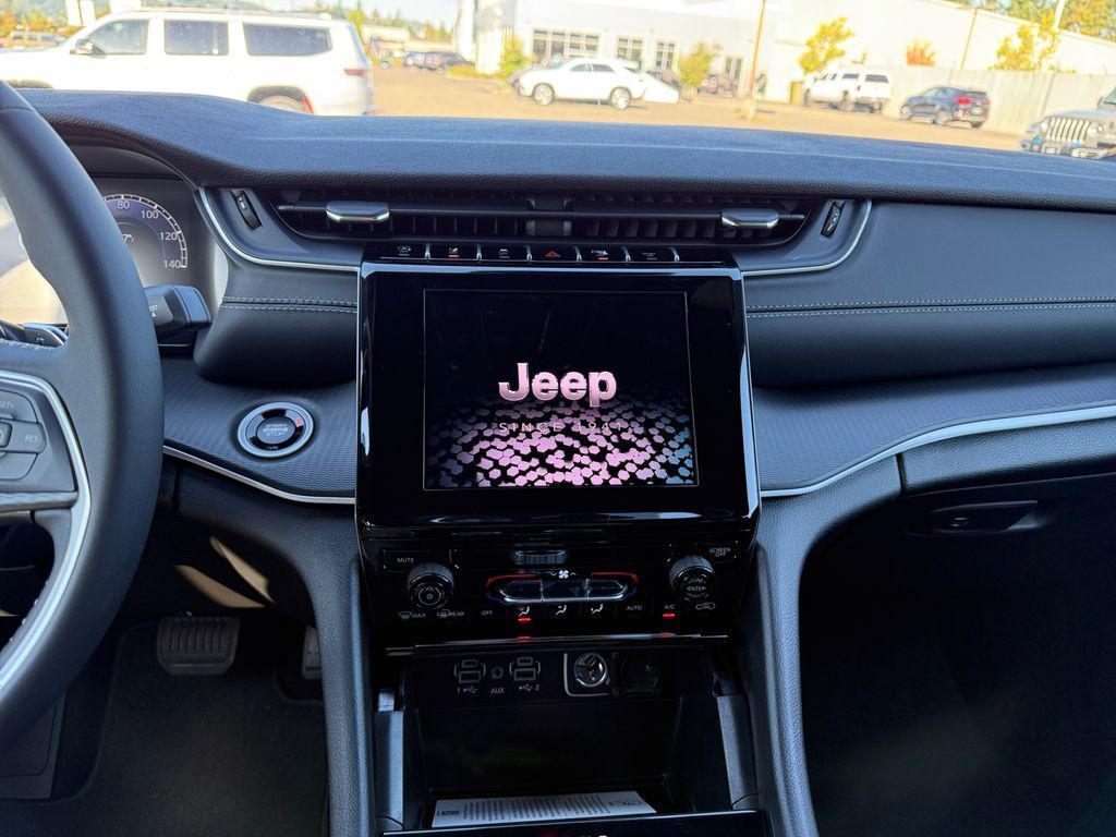 new 2025 Jeep Grand Cherokee L car, priced at $42,463