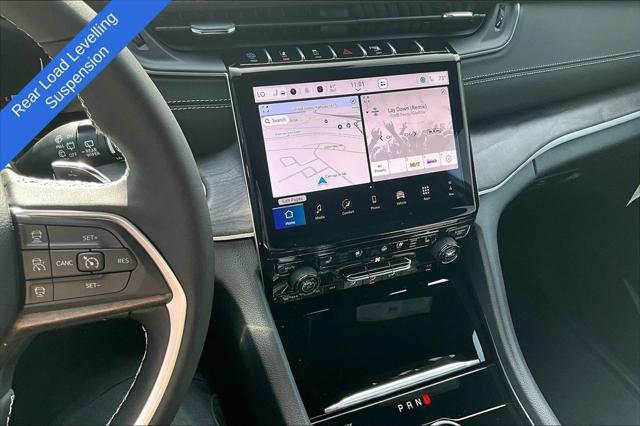 new 2025 Jeep Grand Cherokee car, priced at $62,018
