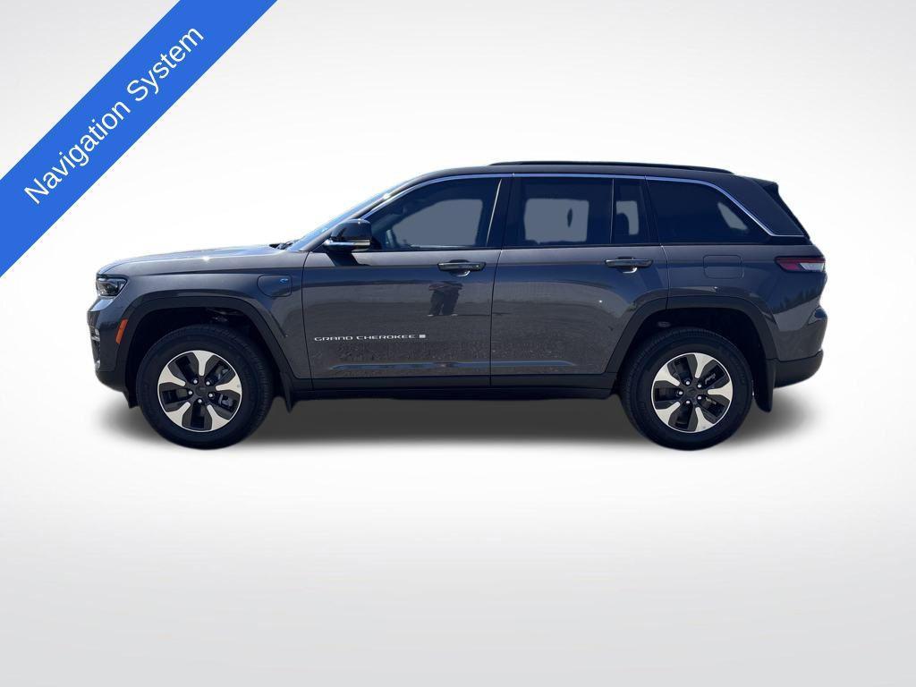 new 2025 Jeep Grand Cherokee car, priced at $62,018