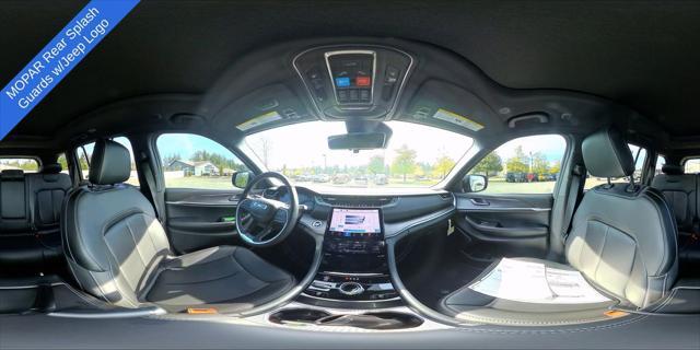 new 2025 Jeep Grand Cherokee car, priced at $62,018