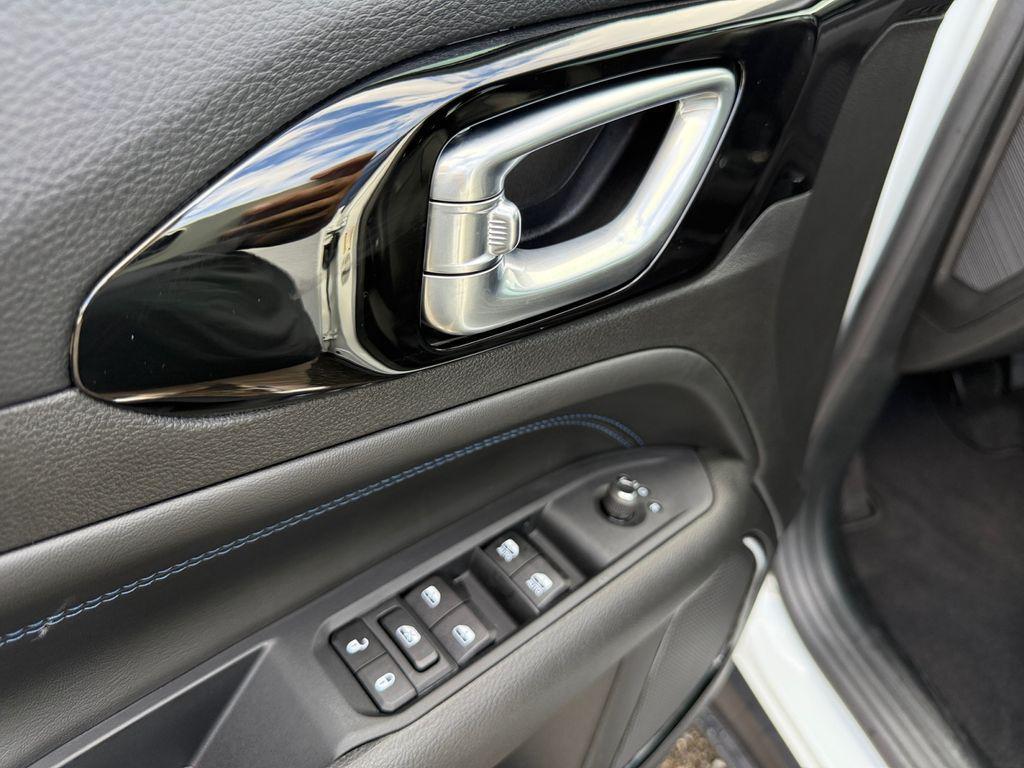 new 2026 Jeep Compass car, priced at $29,988