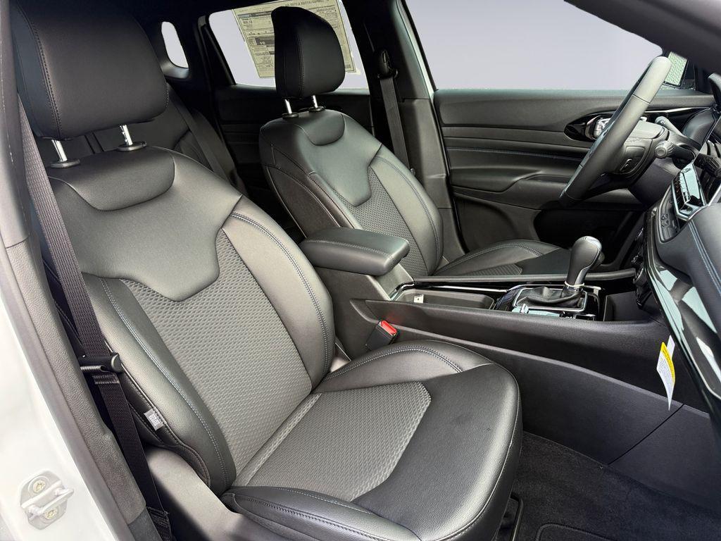 new 2026 Jeep Compass car, priced at $29,988