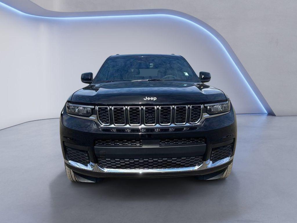 new 2025 Jeep Grand Cherokee L car, priced at $42,845