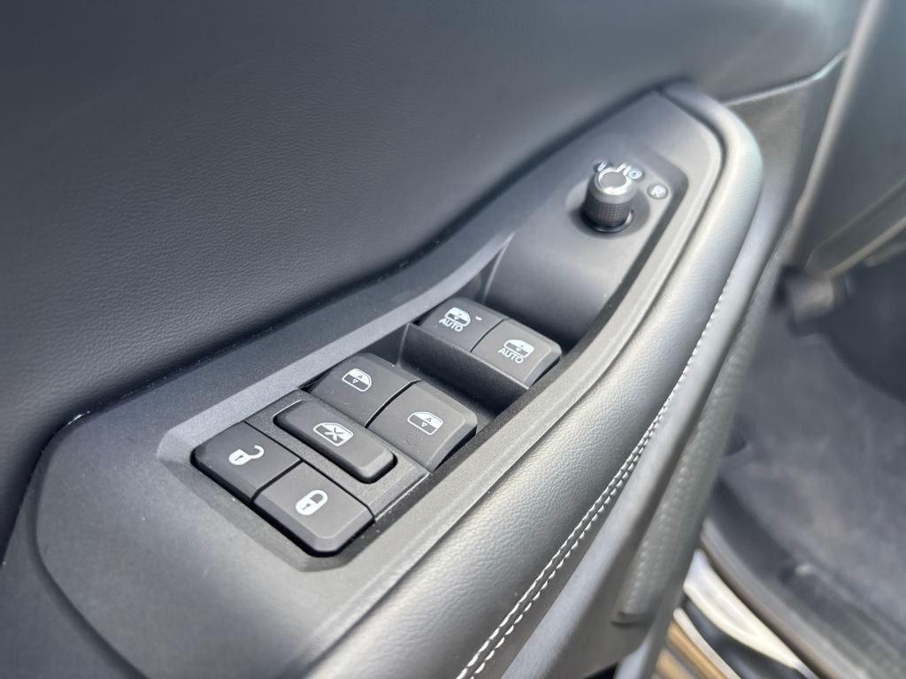 new 2025 Jeep Grand Cherokee L car, priced at $42,845