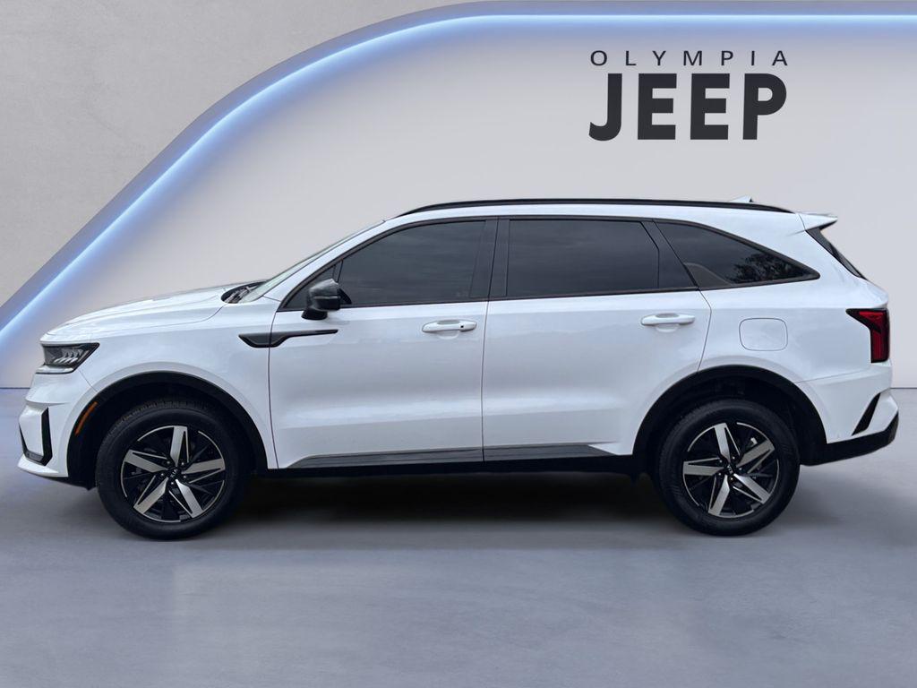 used 2021 Kia Sorento car, priced at $24,998