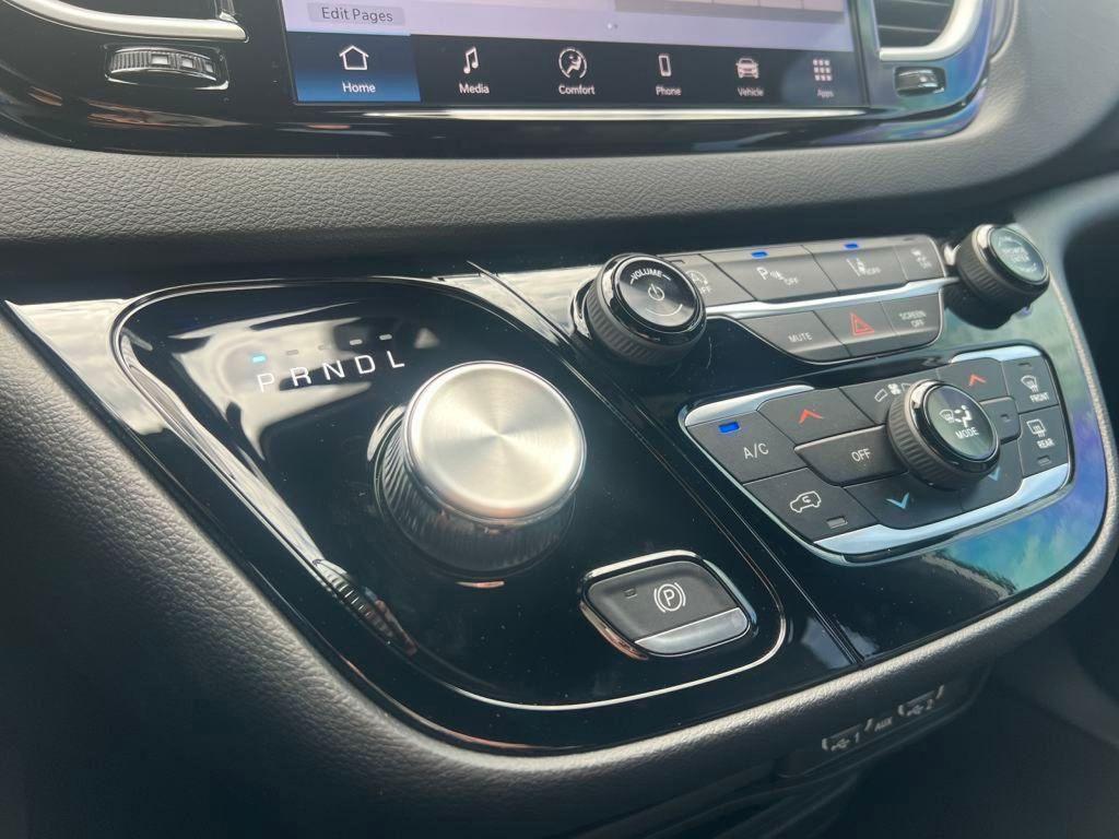 new 2025 Chrysler Voyager car, priced at $33,291