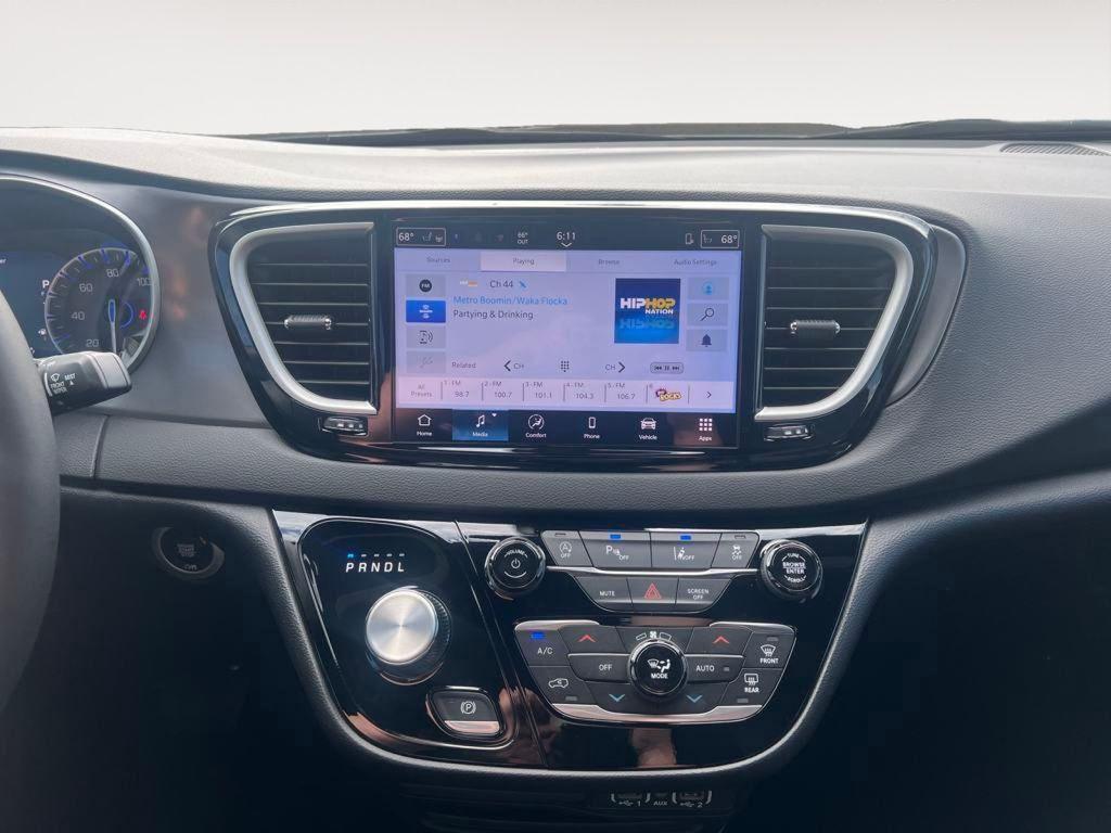 new 2025 Chrysler Voyager car, priced at $33,291