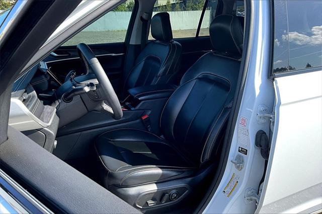 used 2023 Jeep Grand Cherokee car, priced at $31,188