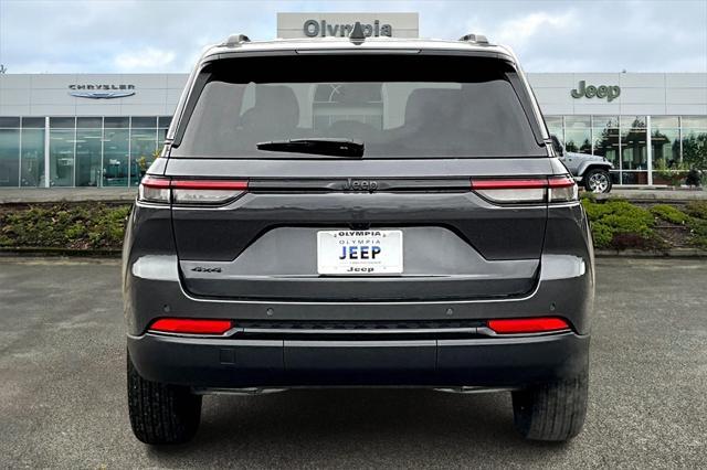 new 2025 Jeep Grand Cherokee car, priced at $43,300