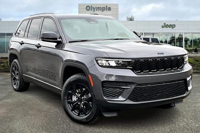 new 2025 Jeep Grand Cherokee car, priced at $43,300