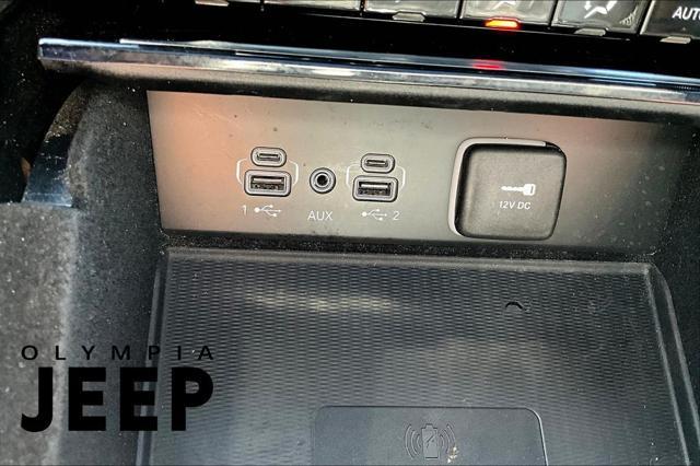 used 2022 Jeep Grand Cherokee car, priced at $37,998