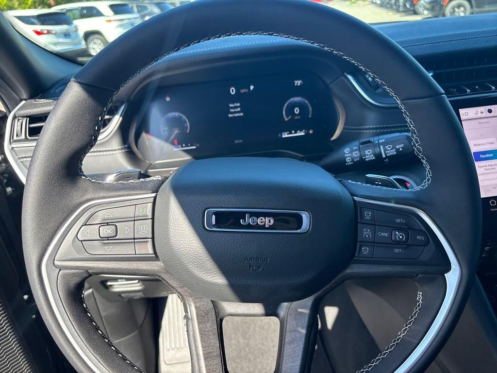 new 2025 Jeep Grand Cherokee L car, priced at $53,063