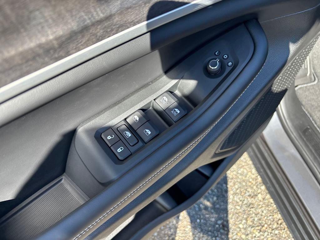 new 2025 Jeep Grand Cherokee L car, priced at $53,063