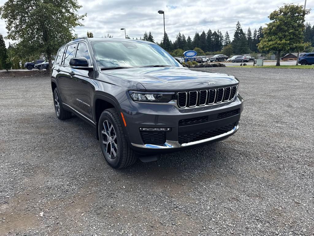 new 2025 Jeep Grand Cherokee L car, priced at $53,063