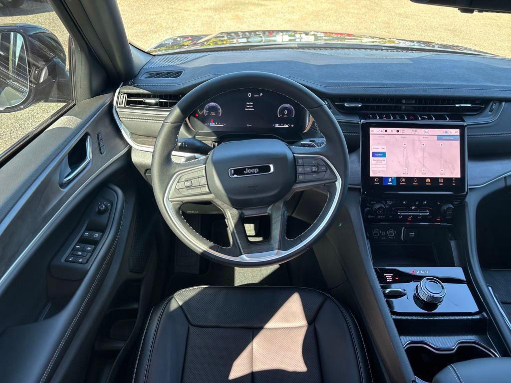 new 2025 Jeep Grand Cherokee L car, priced at $53,063