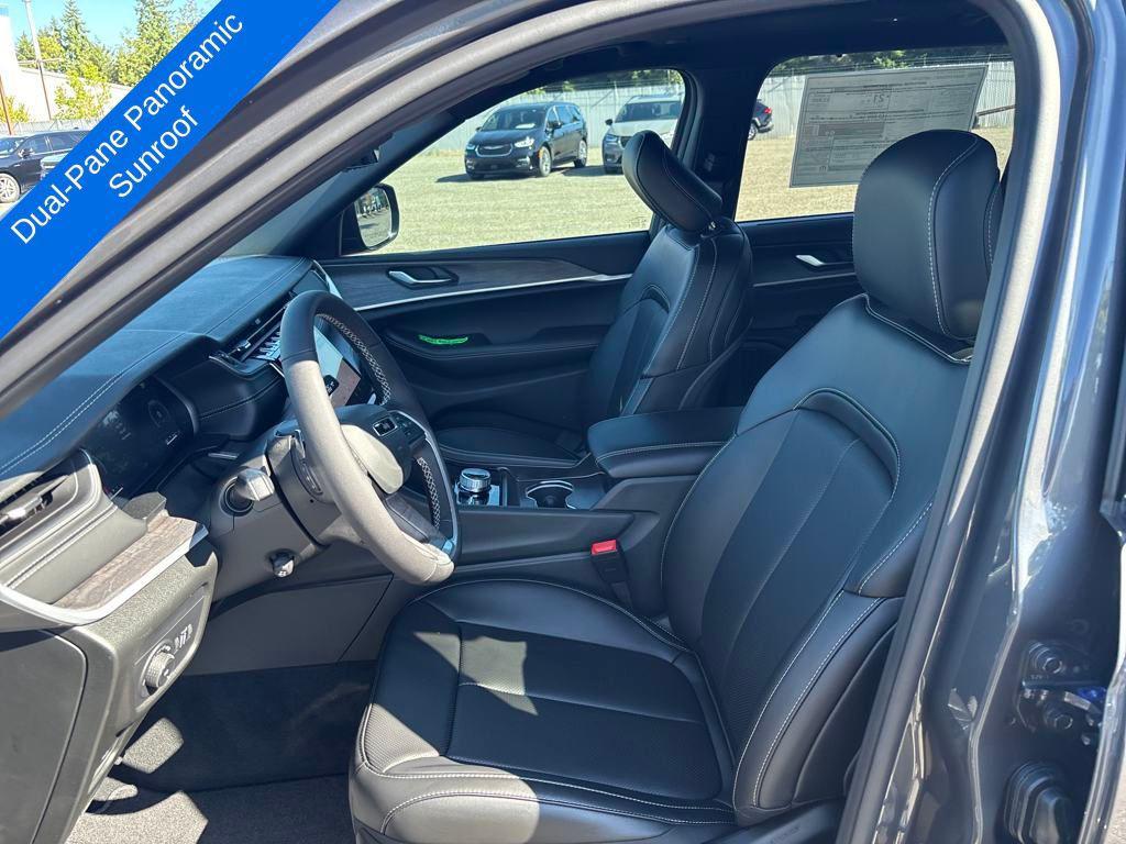 new 2025 Jeep Grand Cherokee L car, priced at $51,840