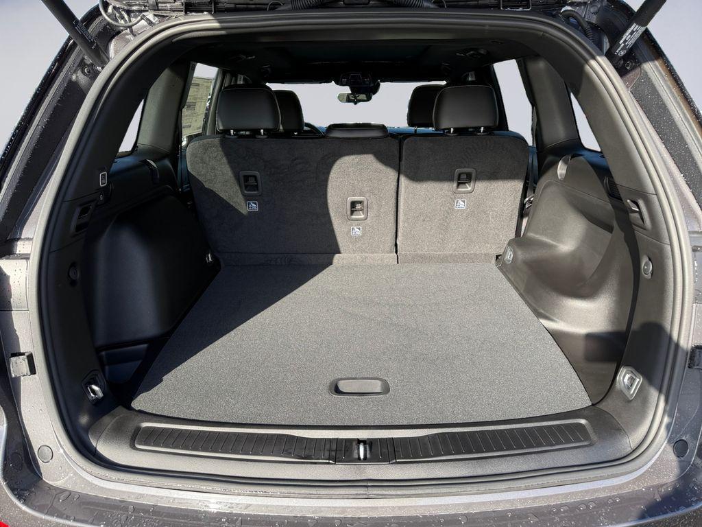 new 2025 Jeep Grand Cherokee car, priced at $46,752