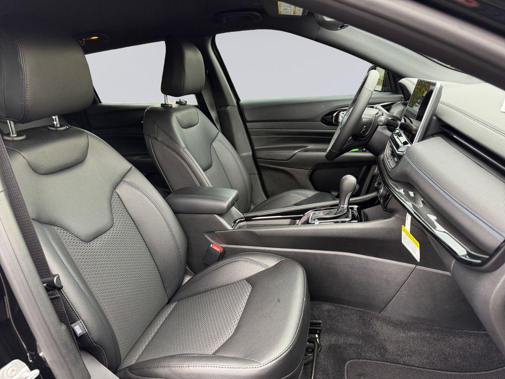 new 2026 Jeep Compass car, priced at $33,185