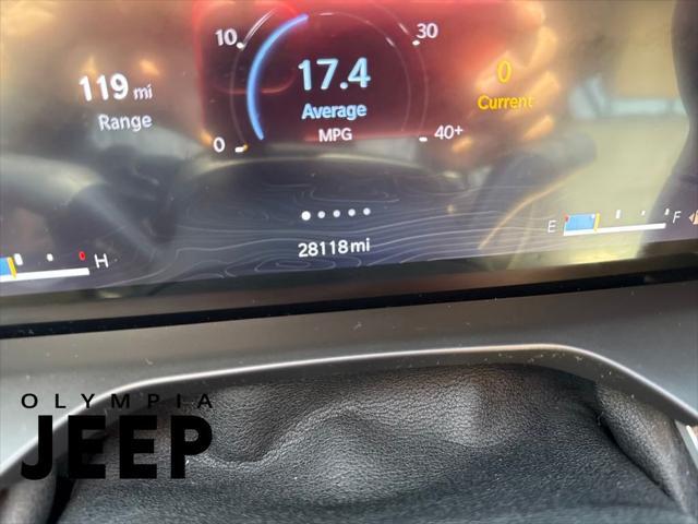 used 2022 Jeep Grand Cherokee car, priced at $33,696