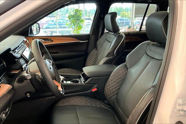 new 2025 Jeep Grand Cherokee car, priced at $73,825