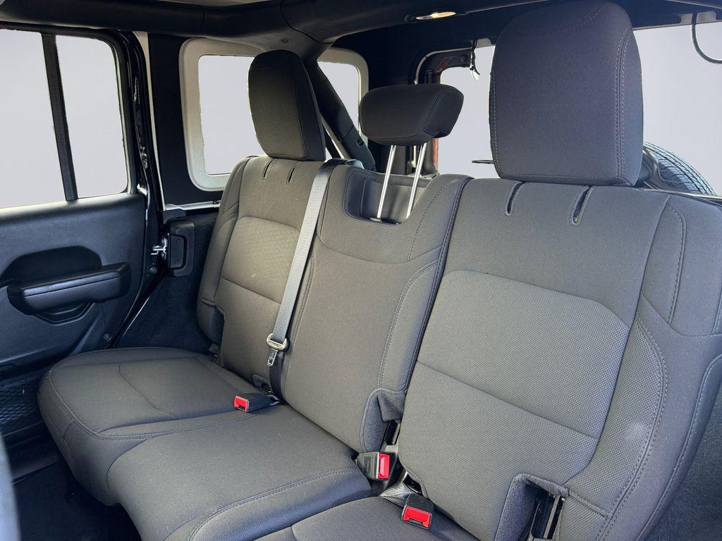 used 2022 Jeep Wrangler Unlimited car, priced at $32,998